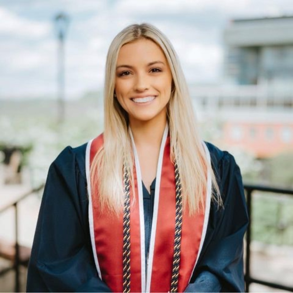 Meet your Posher, Breanna